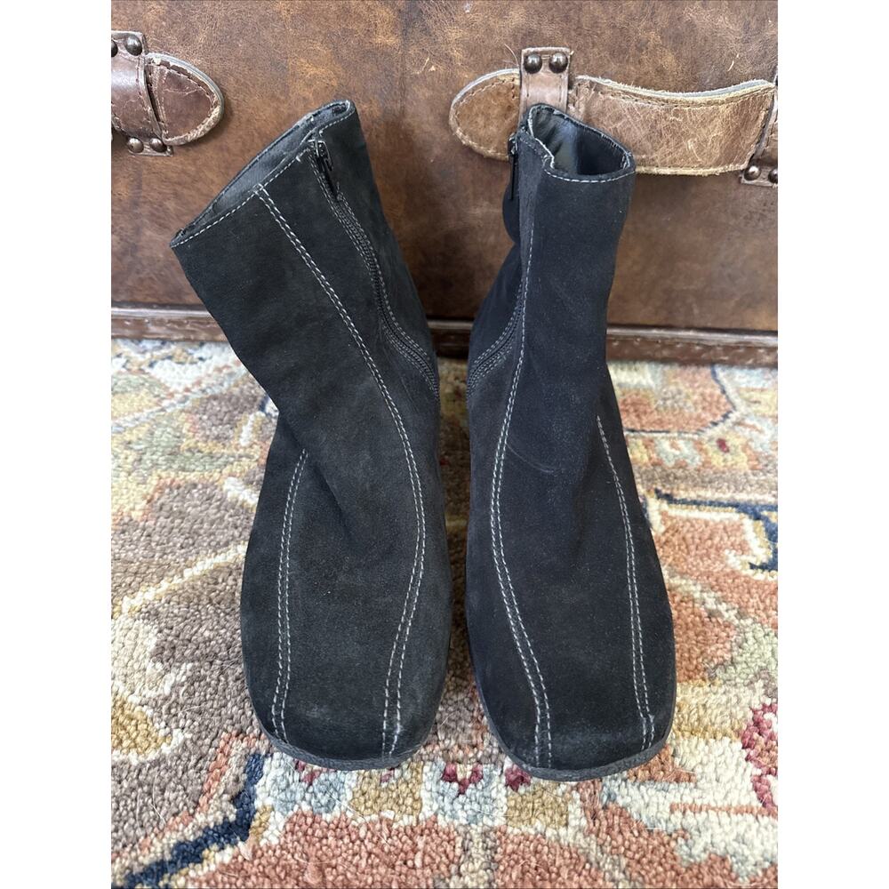 Clarks Women Black Suede Side Zip Wedge Boot Size 9.5 M
